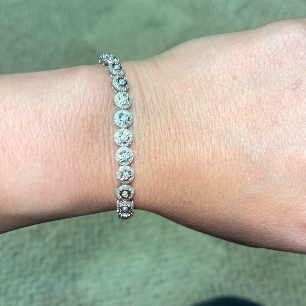 Beautiful Adjustable Tennis Bracelet